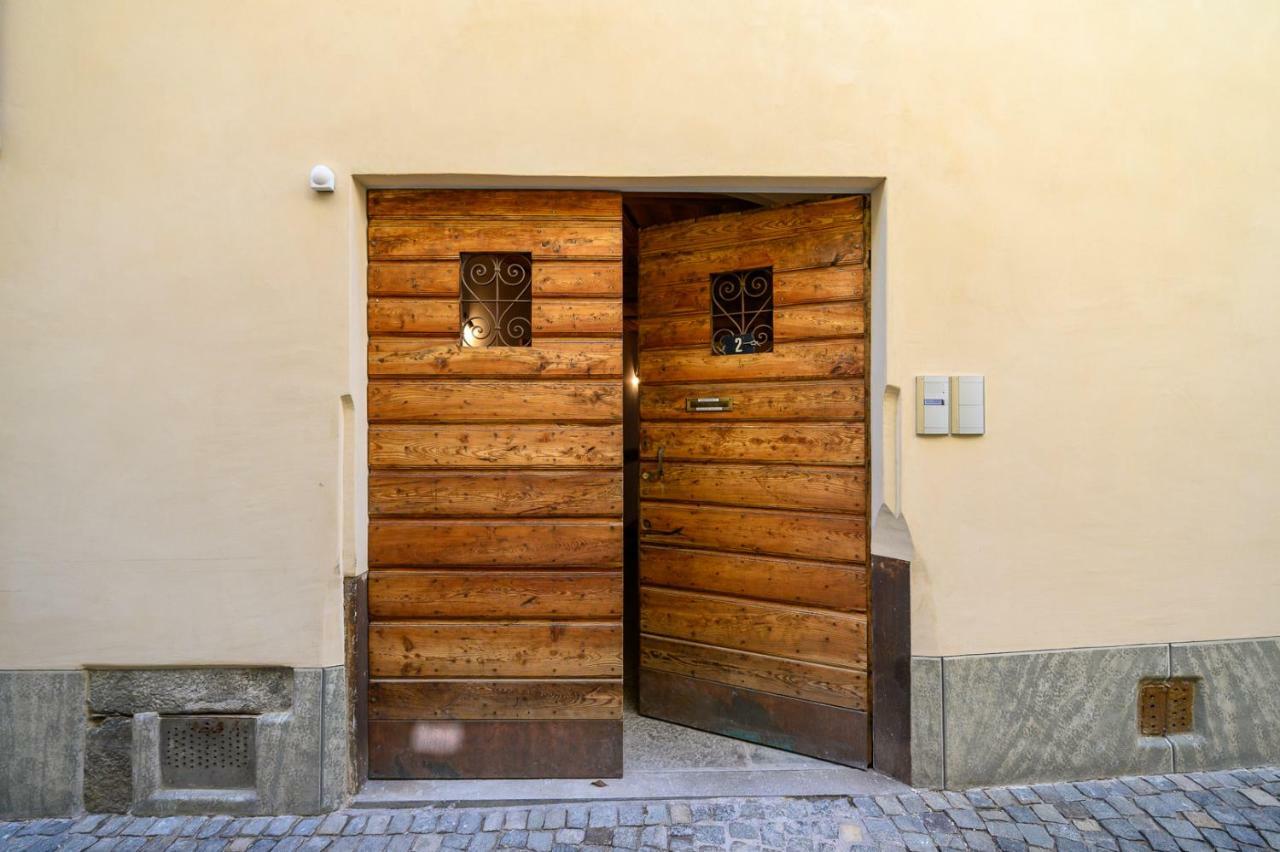 B&B Antica Residenza Centro Storico Tirano Eksteriør billede