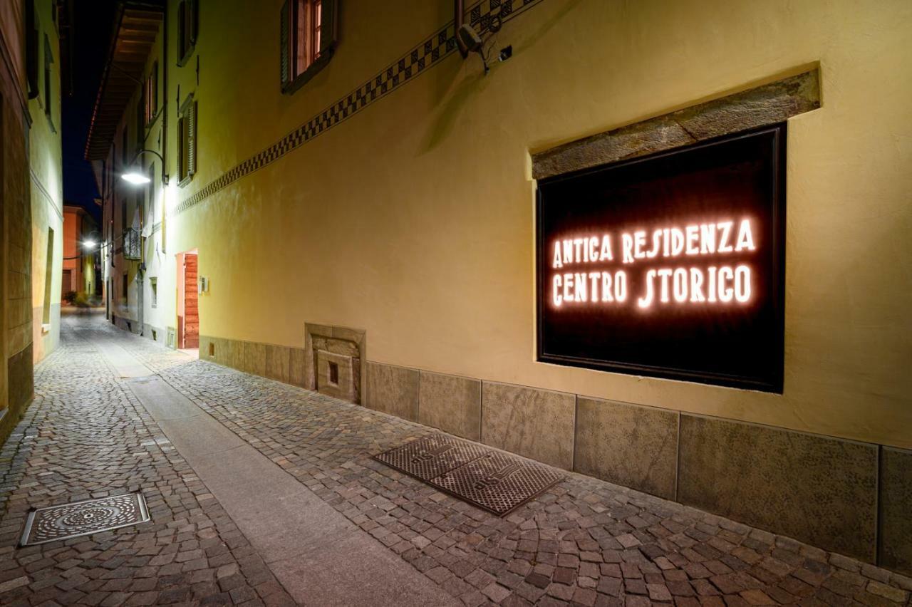 B&B Antica Residenza Centro Storico Tirano Eksteriør billede